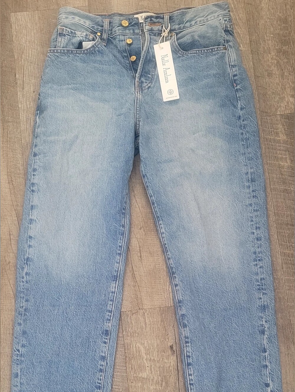 Straight Leg Women’s Jeans in Light Blue Denim